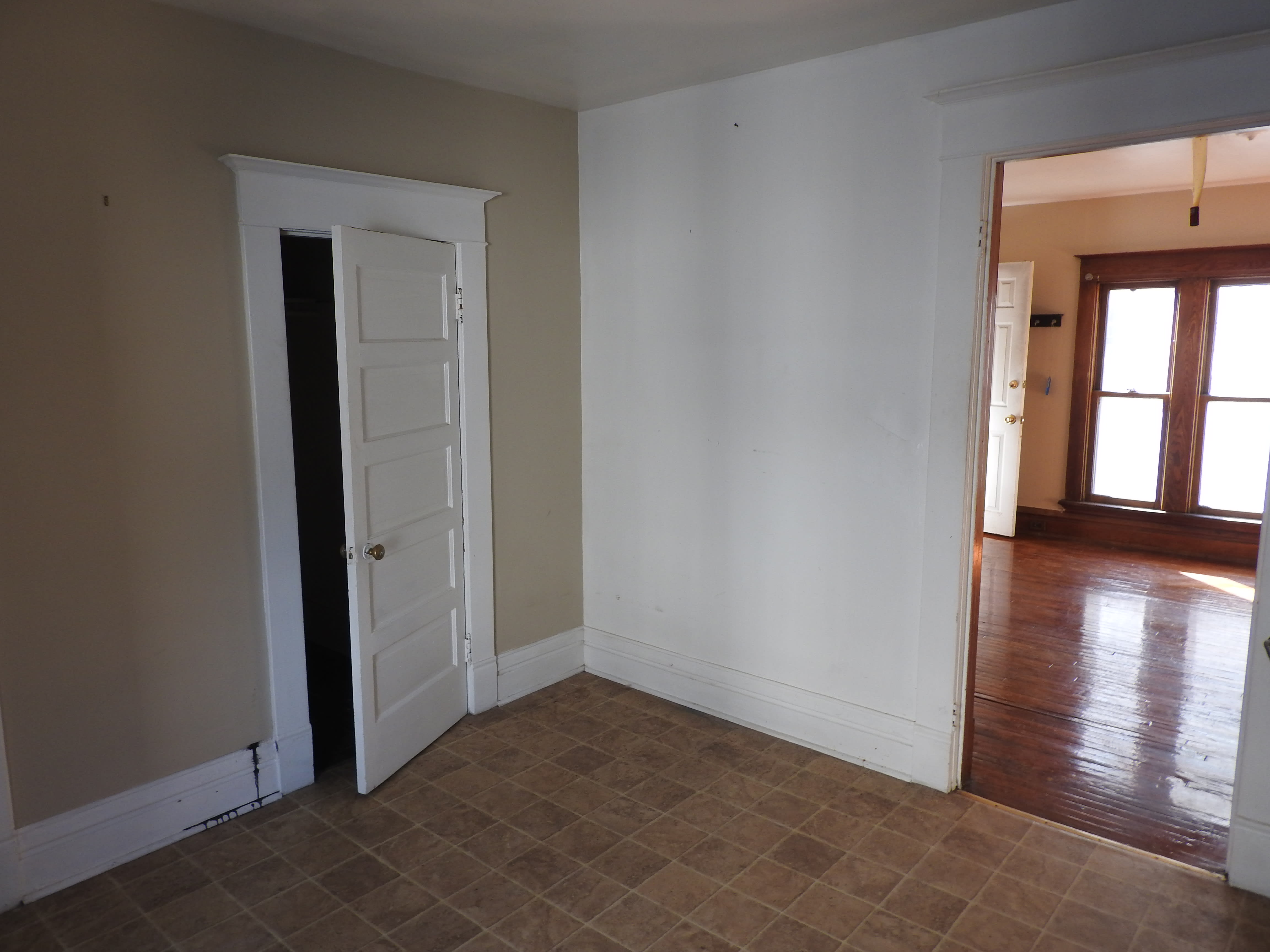 306 Gold Avenue Northwest – photo 4
