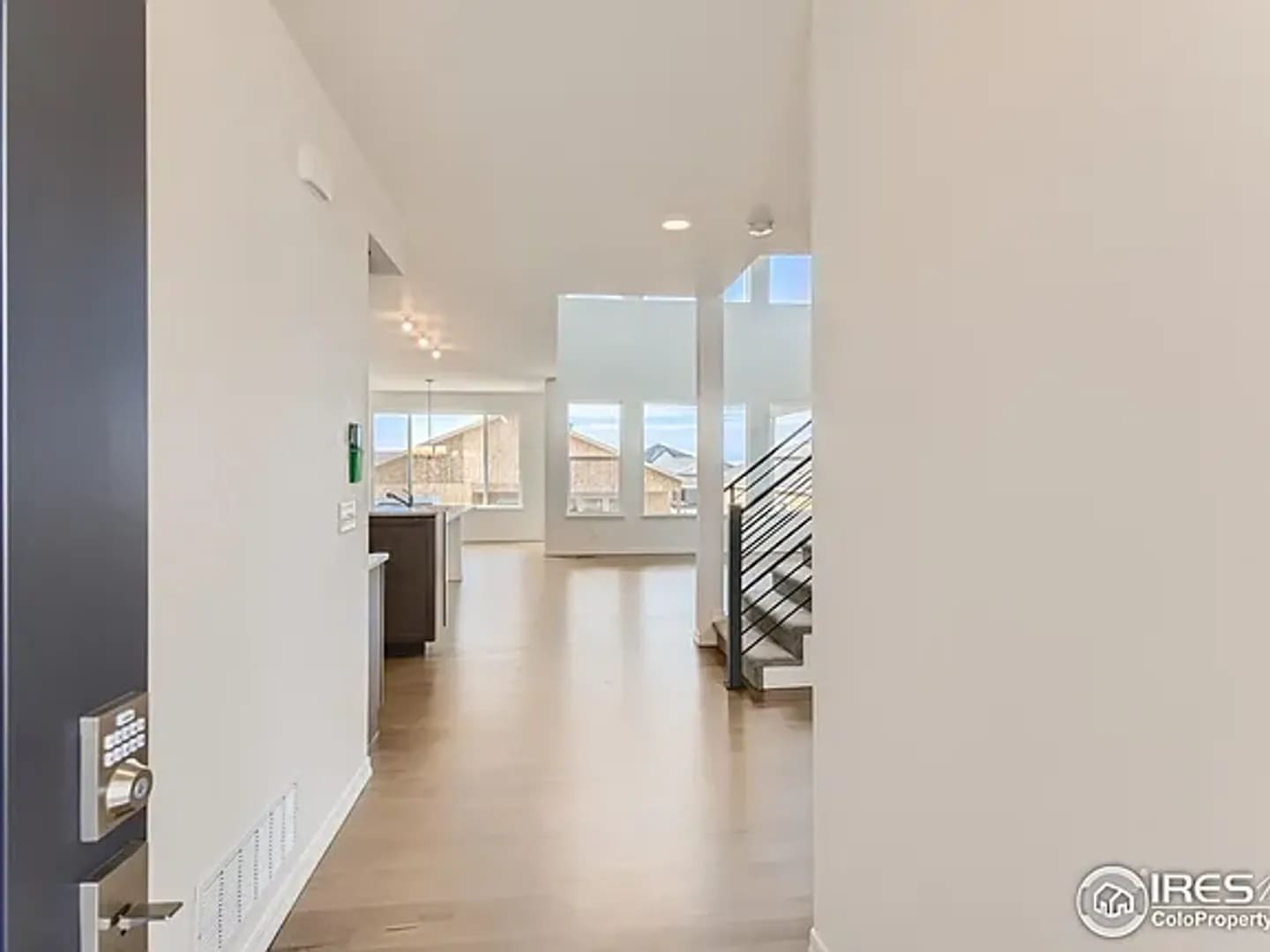 Special Offer 1 Month Rent Free If Lease By July 1St Week Luxury Home With Open Concept In Wolf Ranch Toll Brothers – photo 3