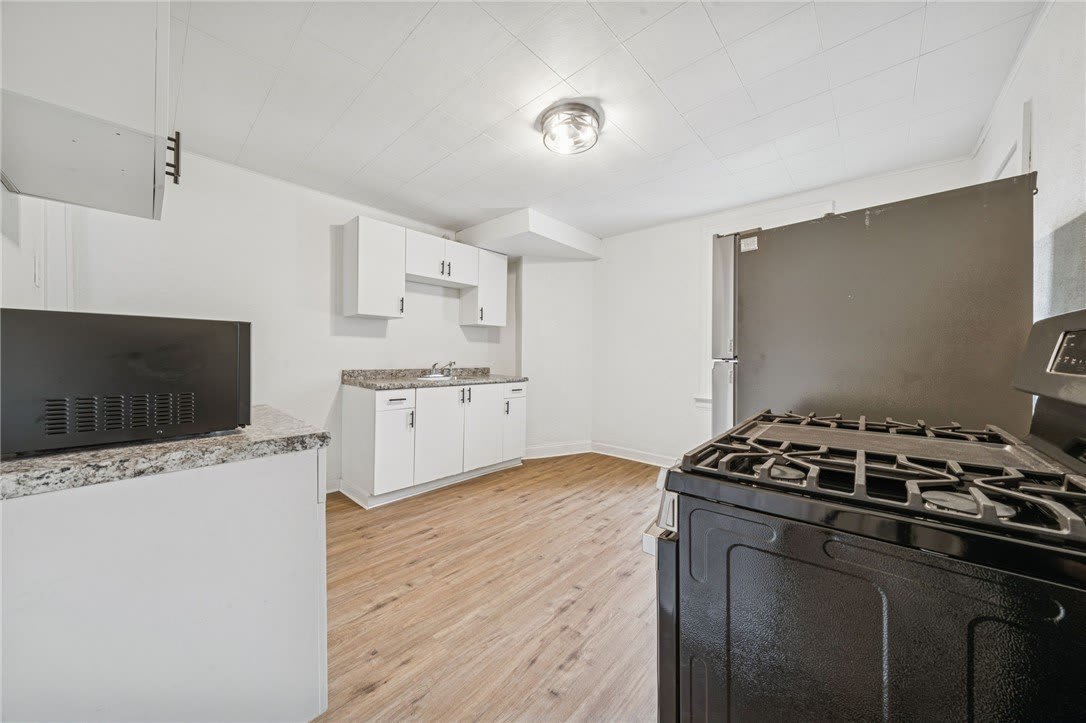 3226 Richardson – photo 5