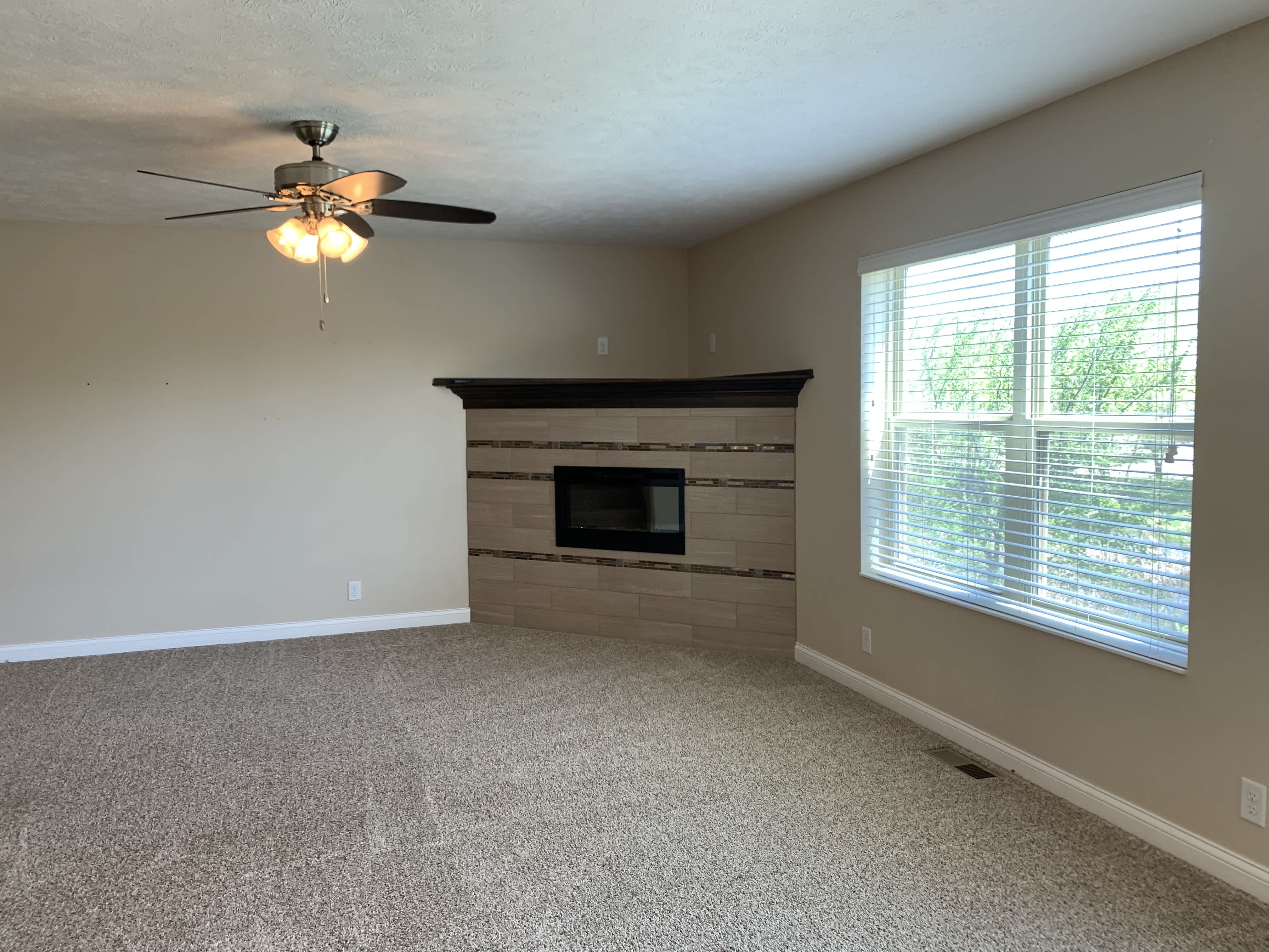 2539 Telluride Cir – photo 2