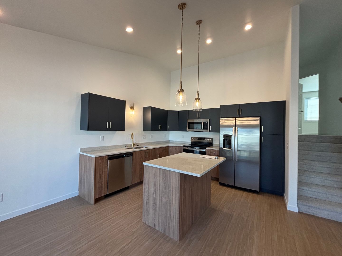 3 Bedroom 3 Bathroom Townhomes – photo 1