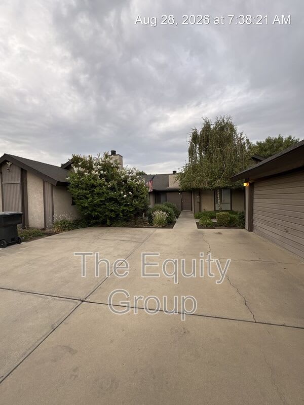 2025 South Pinkham Rd – photo 1