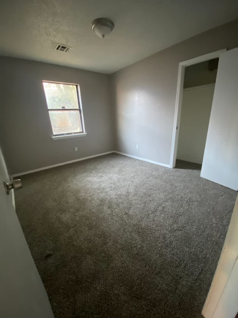 Oklahoma City Duplex – photo 2