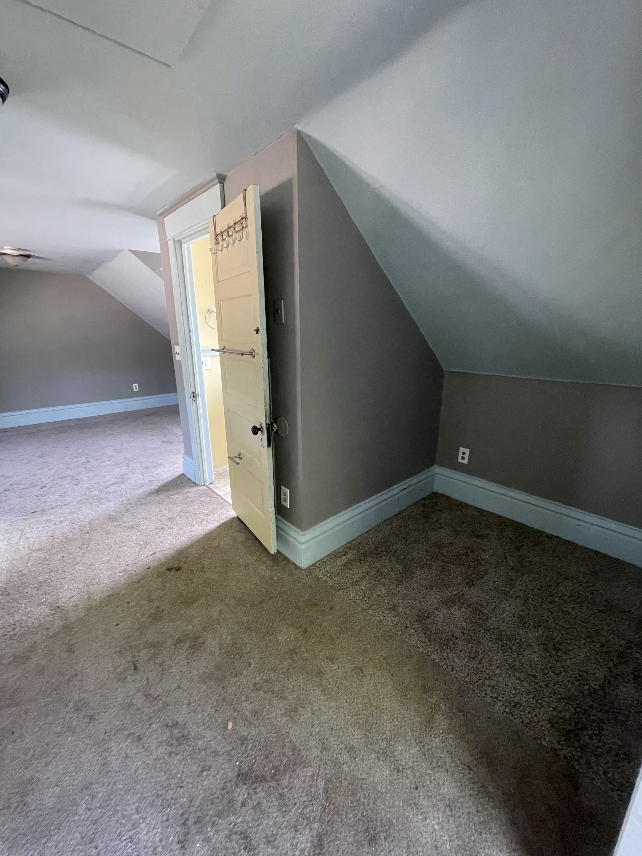 1211 East Cesar E Chavez Avenue 3 – photo 1