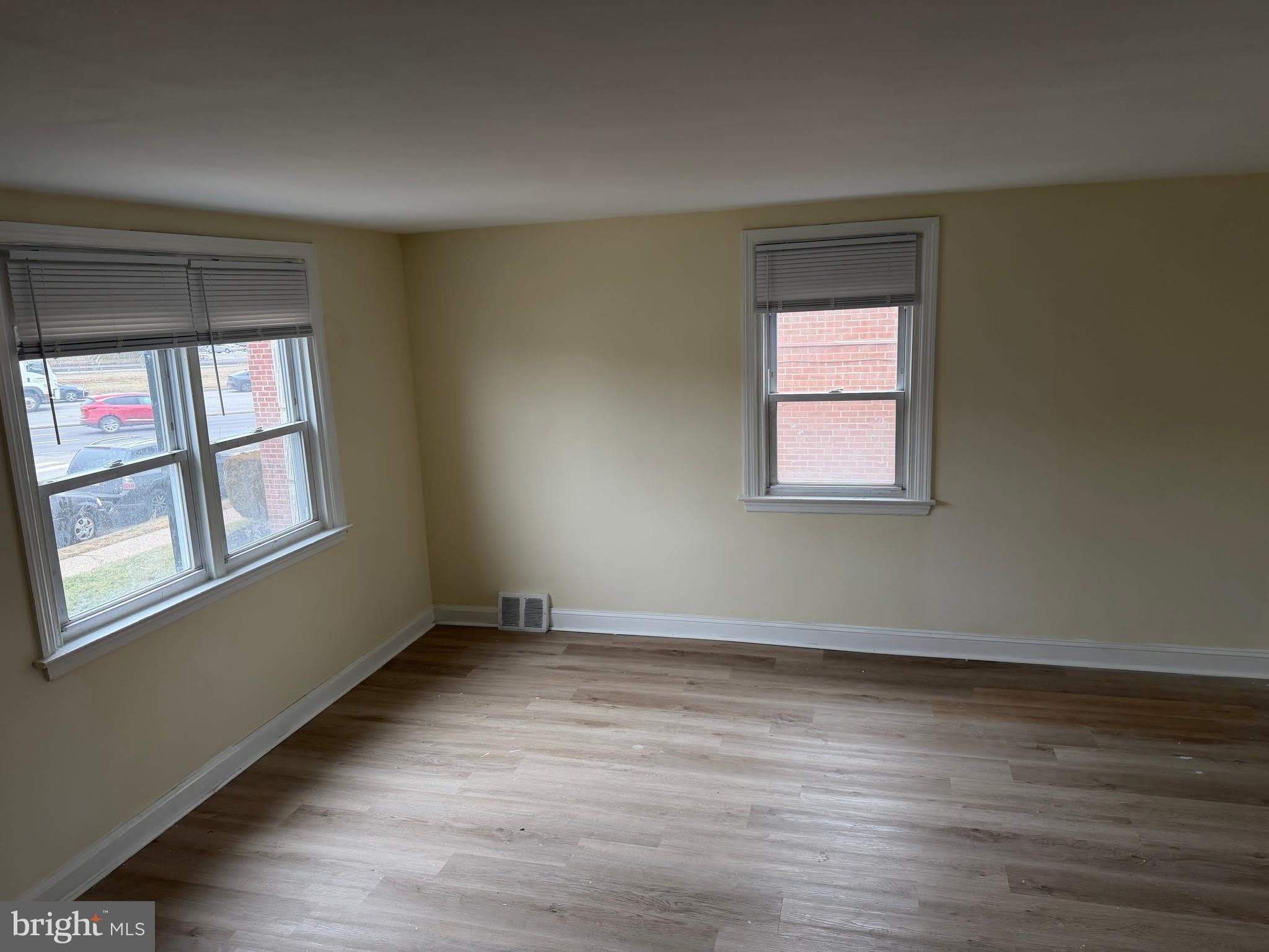 6023 Horrocks Street – photo 4