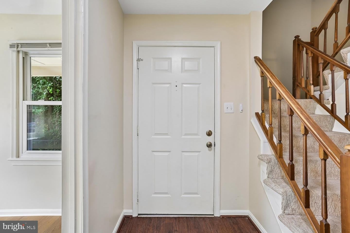 7561 HEATHERTON LN – photo 2