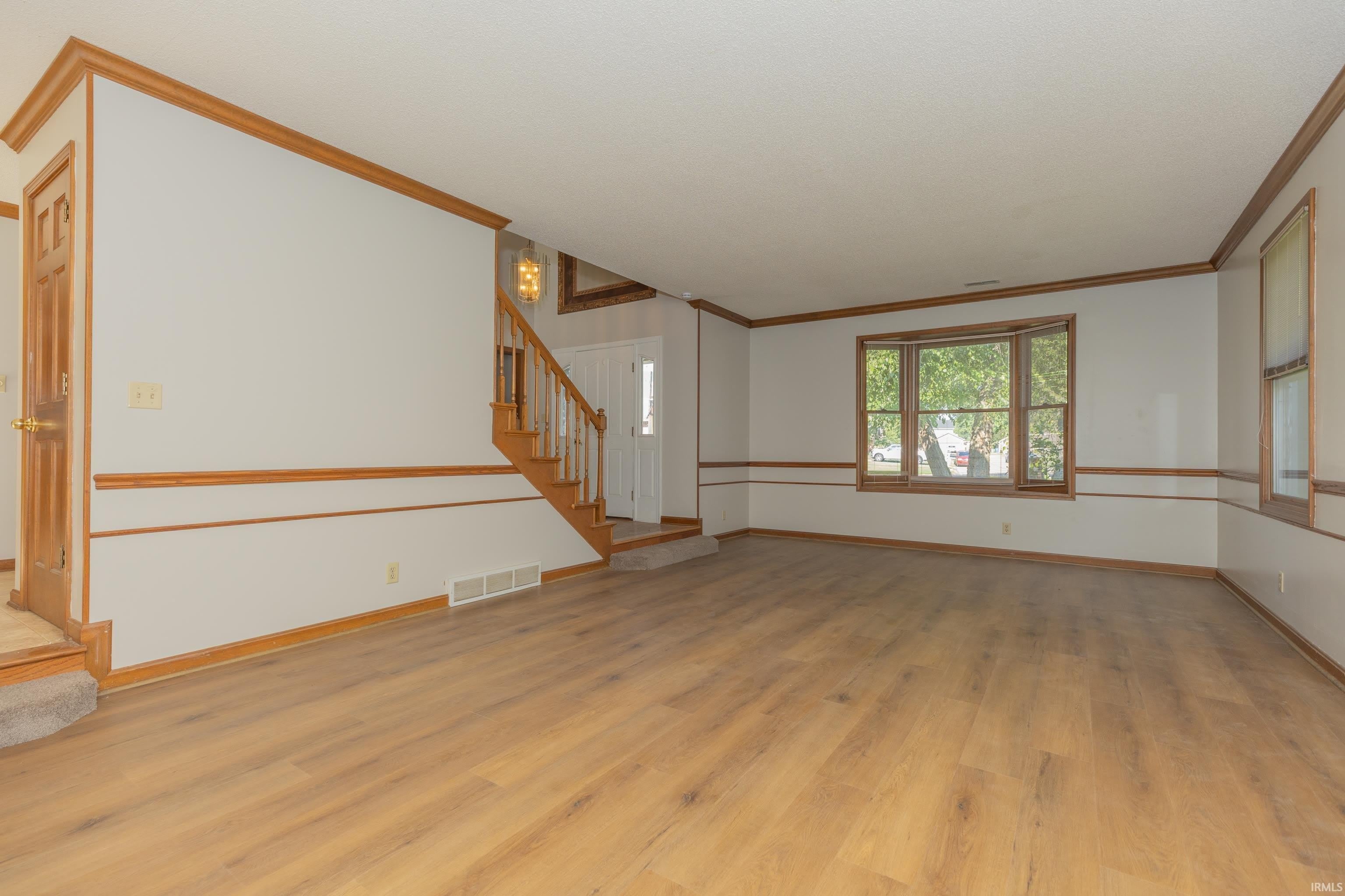 2939 Woodside Court – photo 4