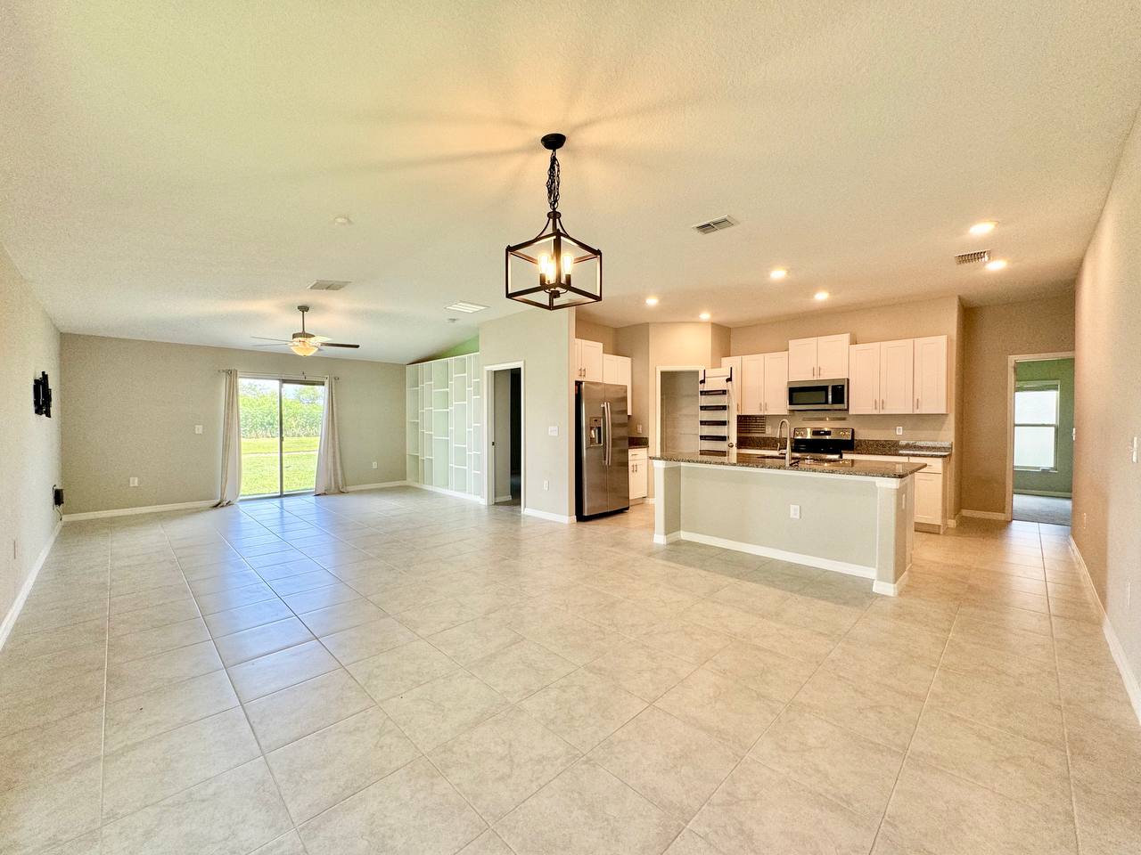7025 King Creek Dr – photo 3