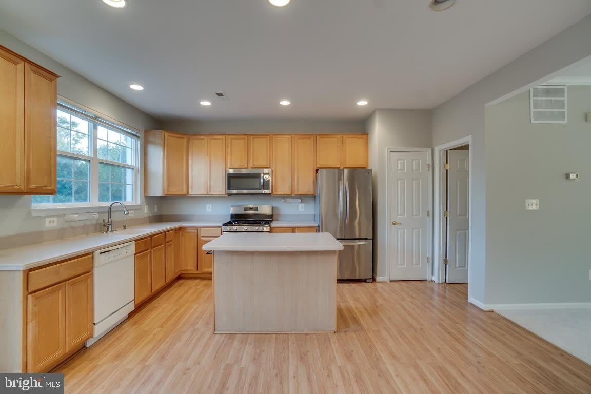 43687 Phelps Terrace – photo 5