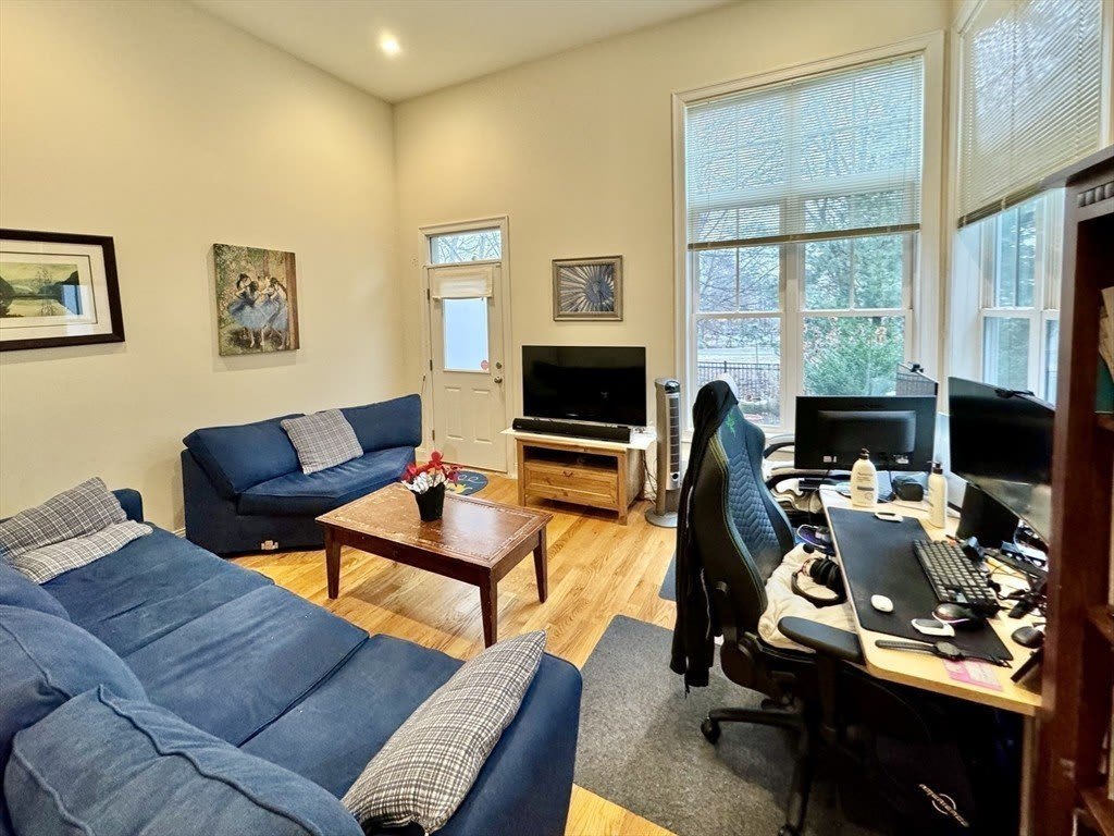 105 Harvey St 105 – photo 4
