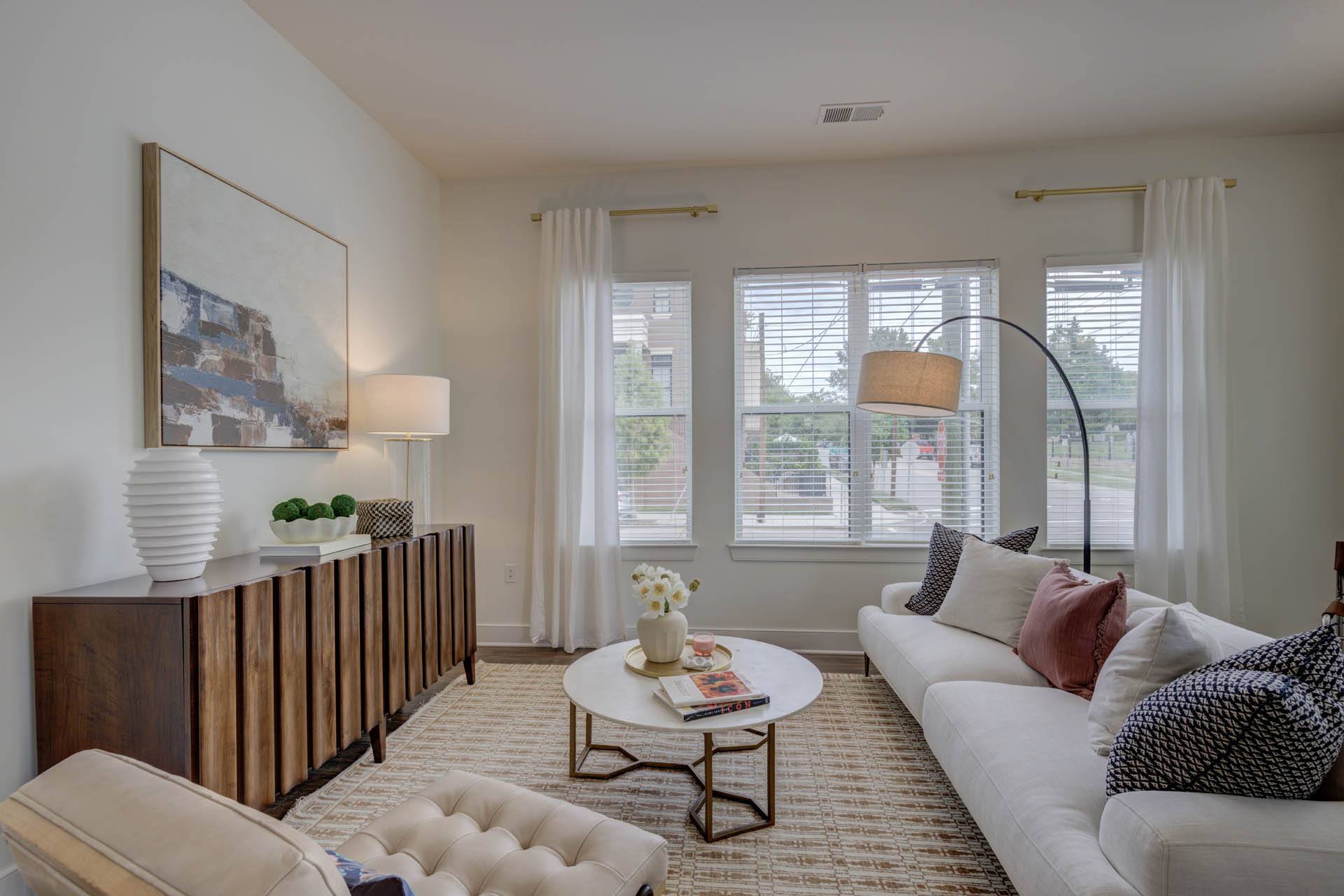 The Lincoln Apartments – photo 5