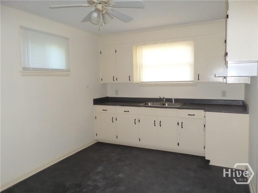 4209 Crane Street – photo 3
