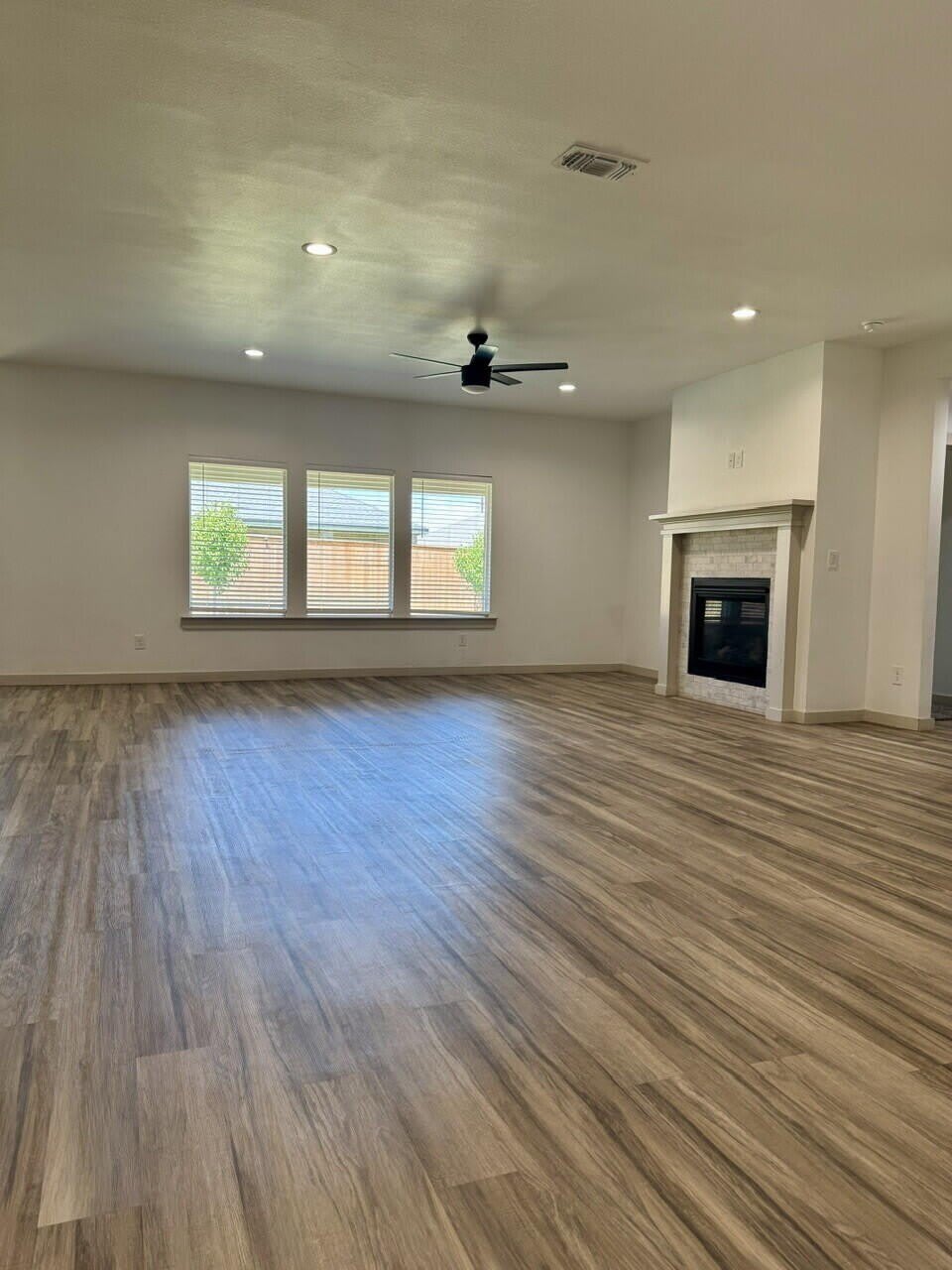 10504 Atlanta Avenue – photo 3
