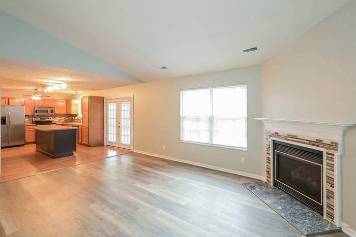 6460 Calloway Court – photo 2