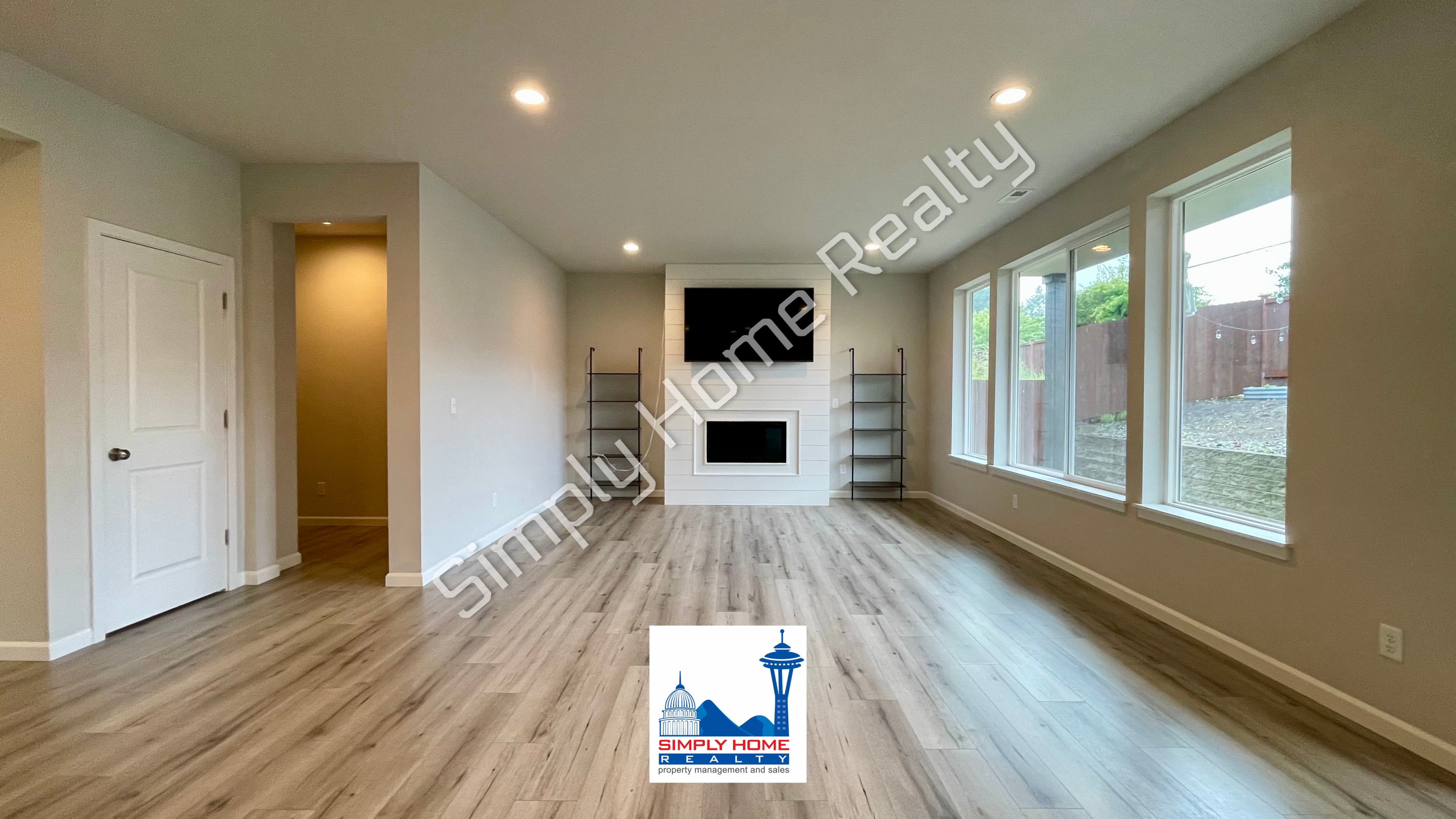 6653 Percy Ln Se – photo 3