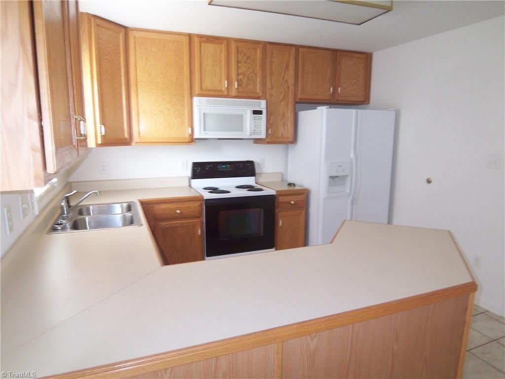 107 Nelson Street – photo 5