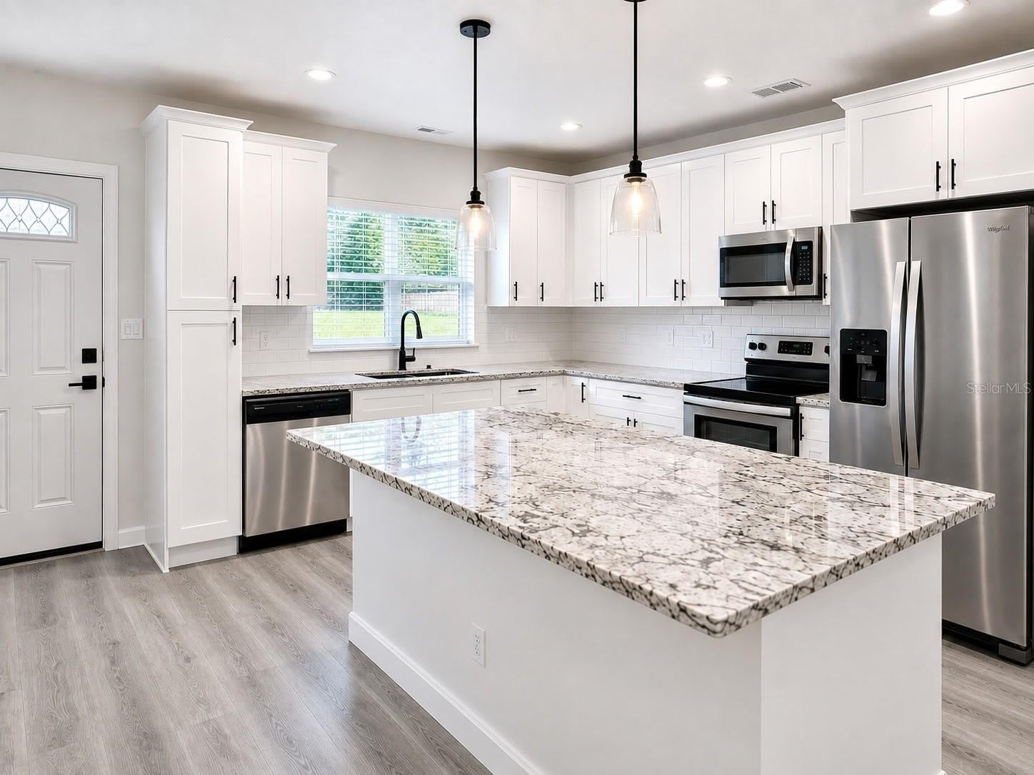 1710 W N B Street – photo 3