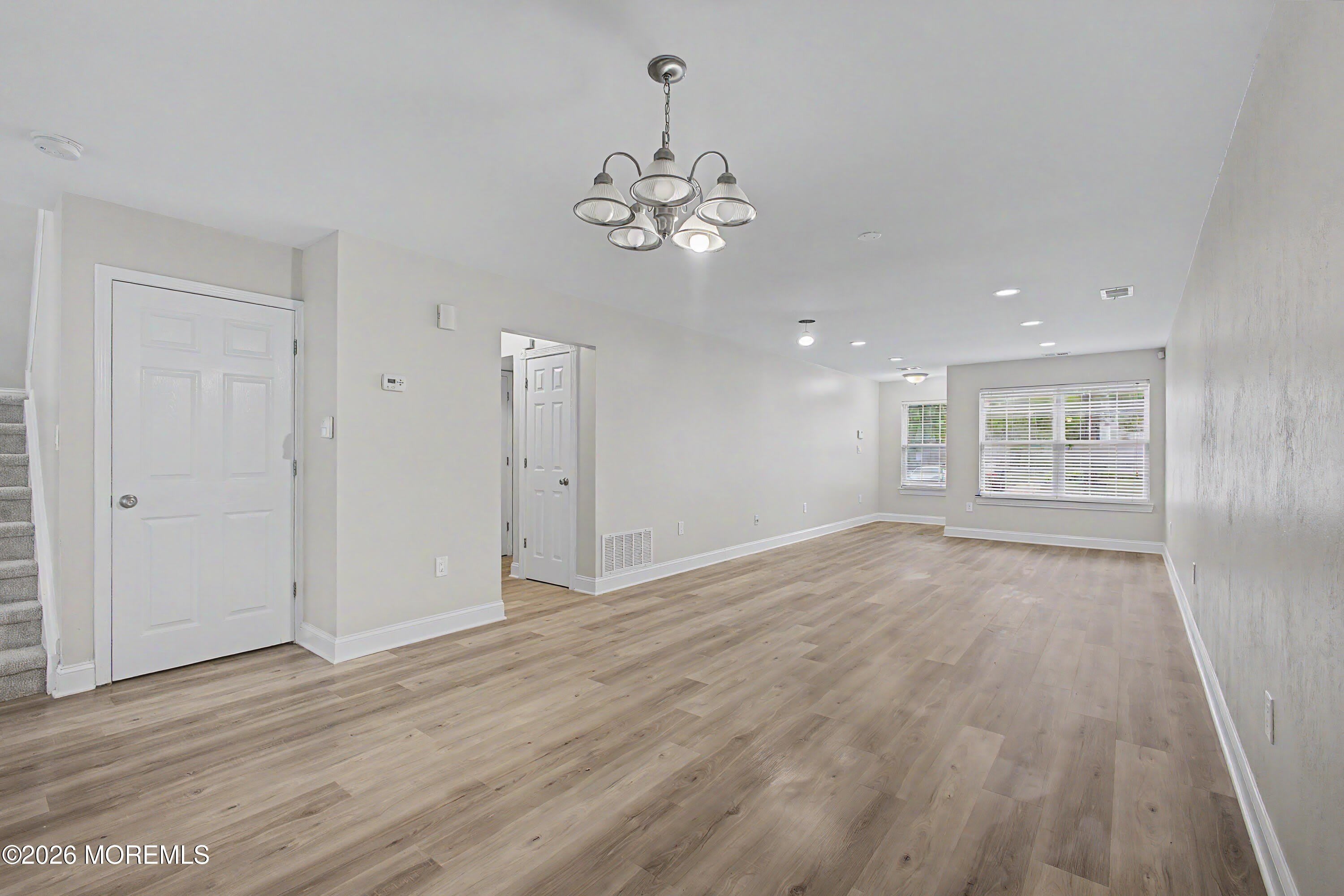 77 Picket Place – photo 5