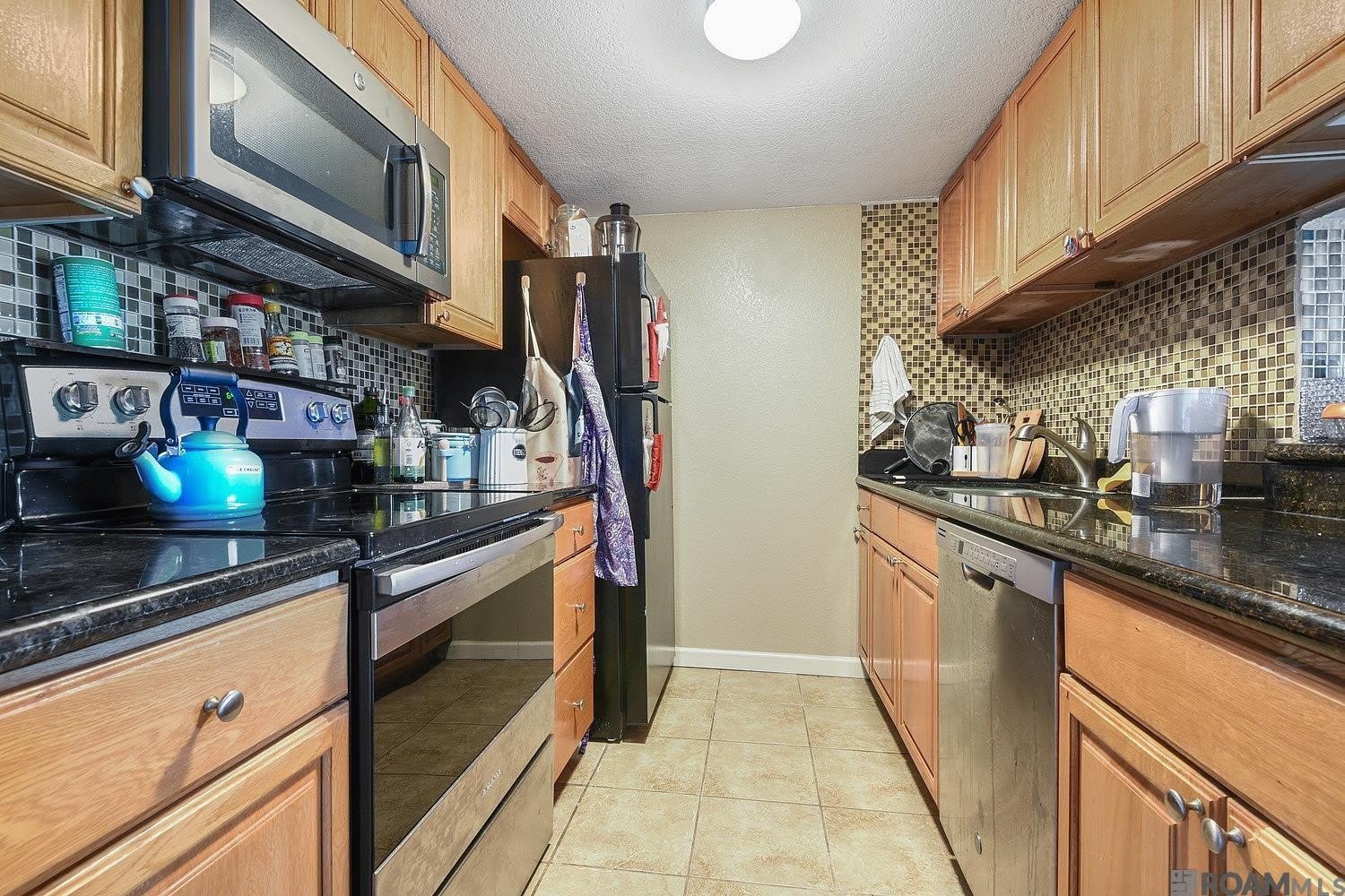 10300 W Winston Ave – photo 3
