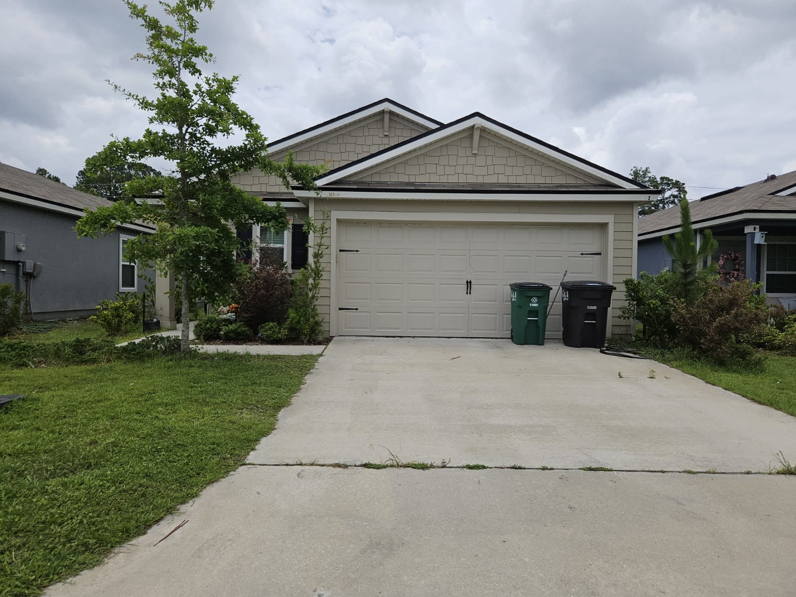 137 Teakwood Dr – photo 3