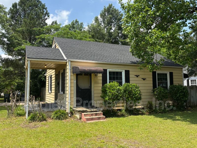 615 S Andrews Avenue – photo 1