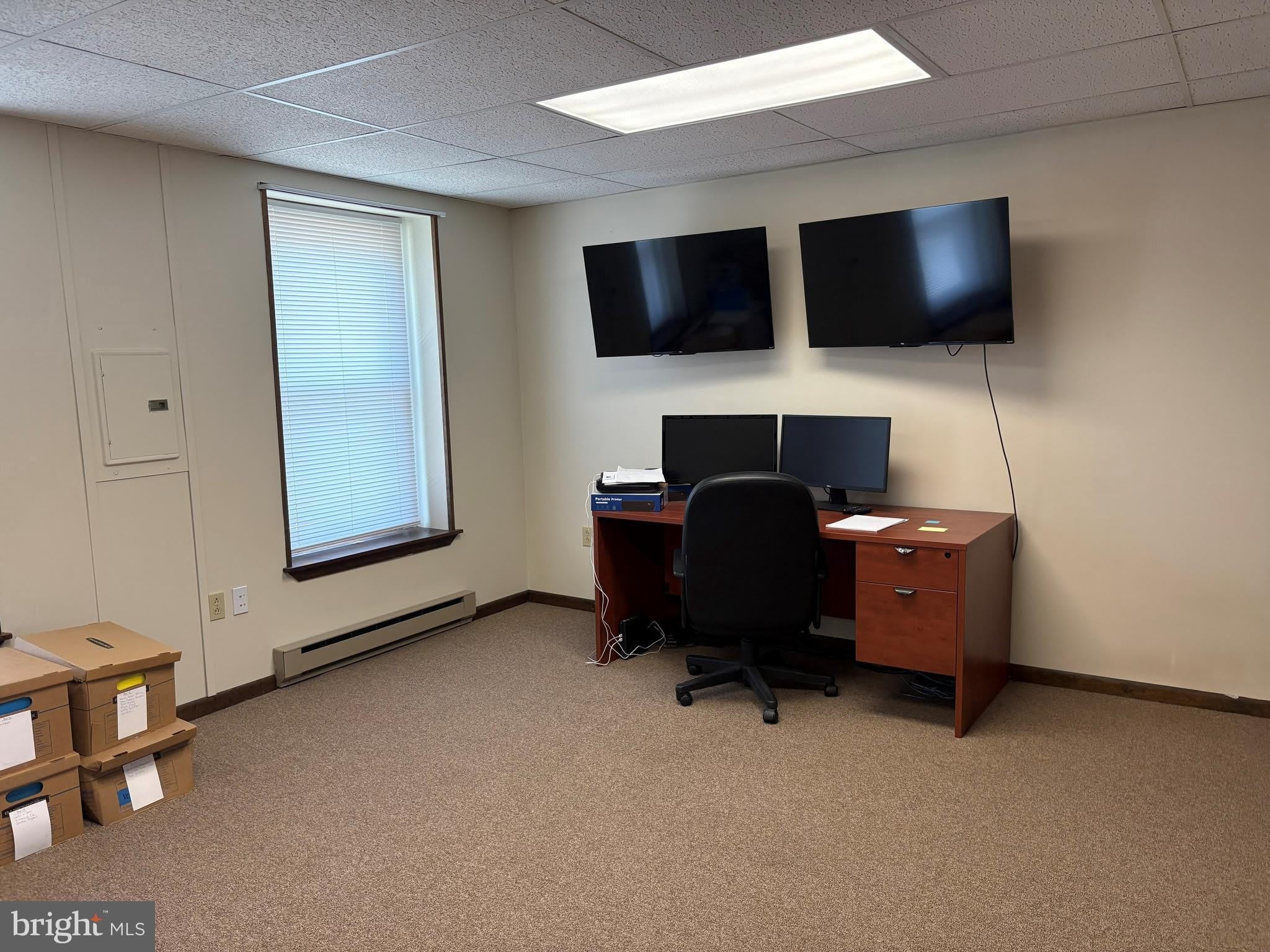 437 DOTTS Street – photo 3