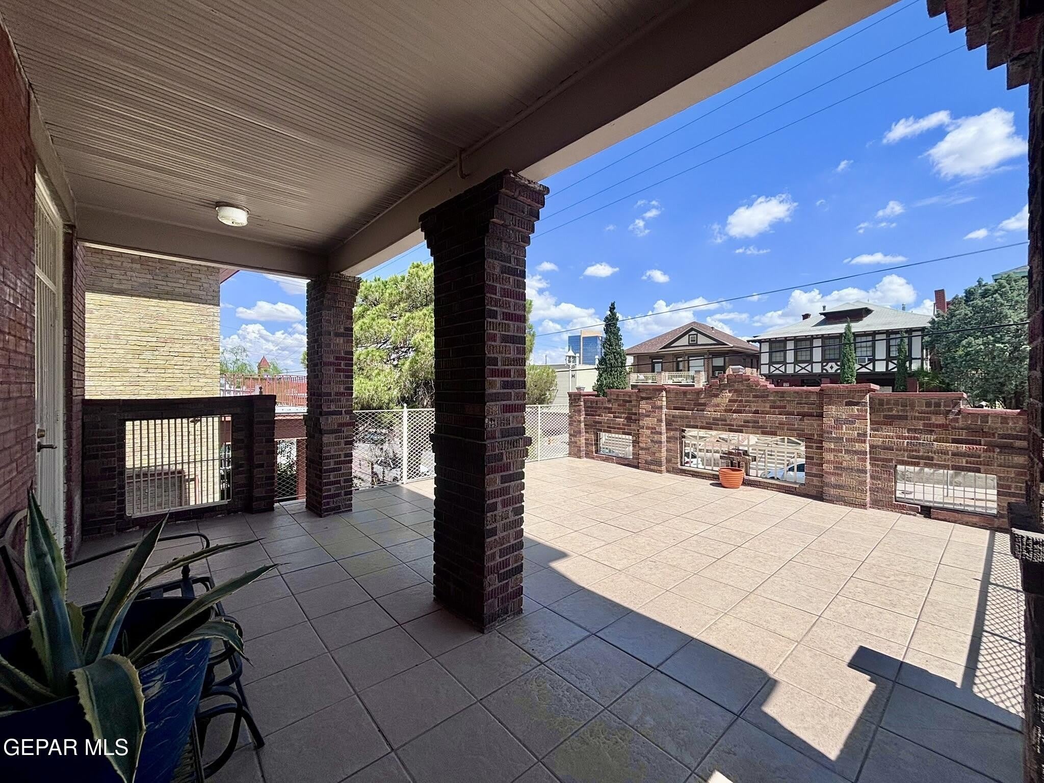 215 W RIO GRANDE Avenue – photo 3
