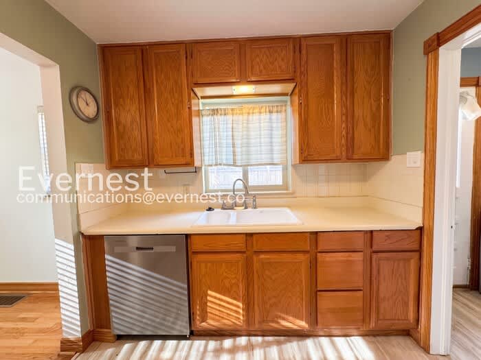 2219 Quitman Street – photo 5