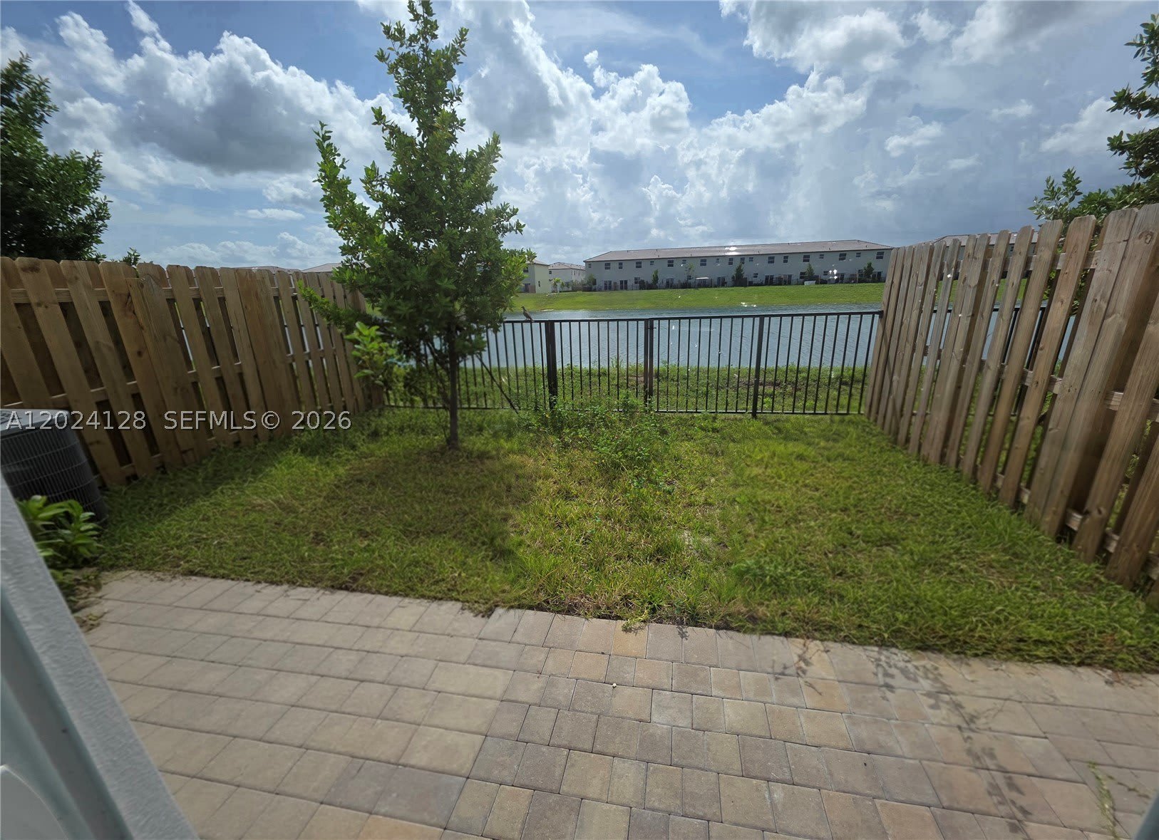 2764 SE 26th Ave – photo 4