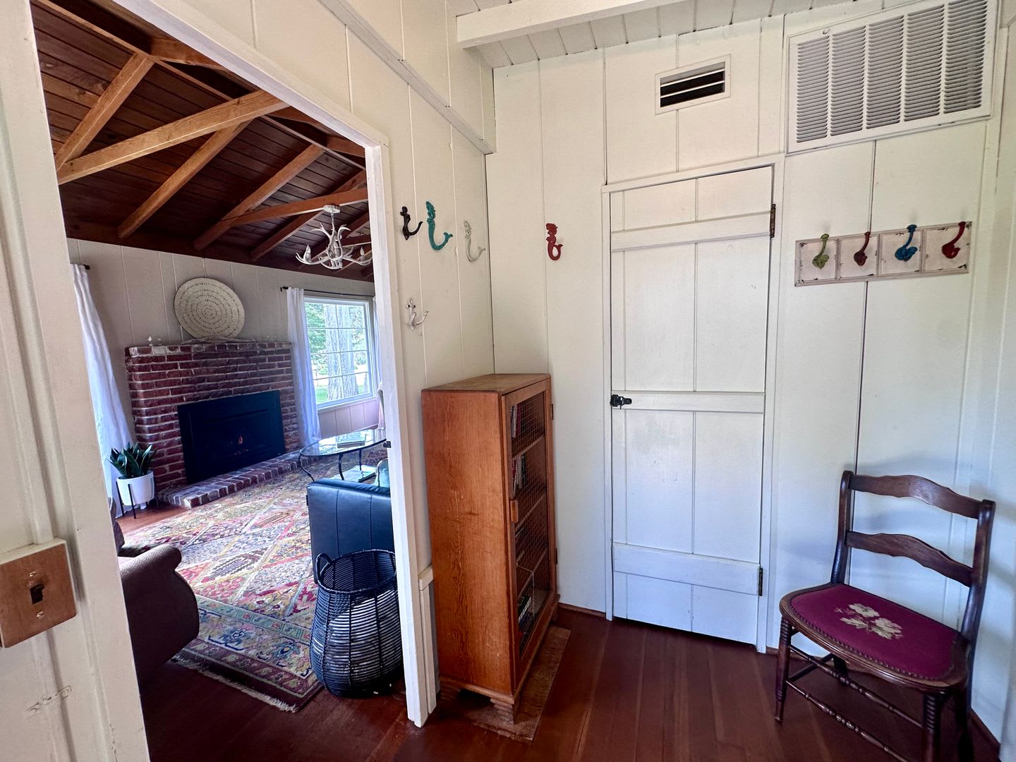 Idyllic Fully Furnished Cottage in Asilomar Dunes Available Monthly – photo 4