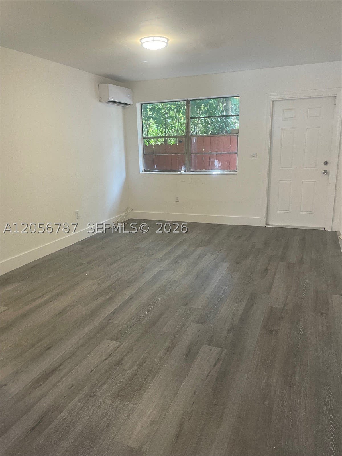 1831 NW 41st St – photo 4