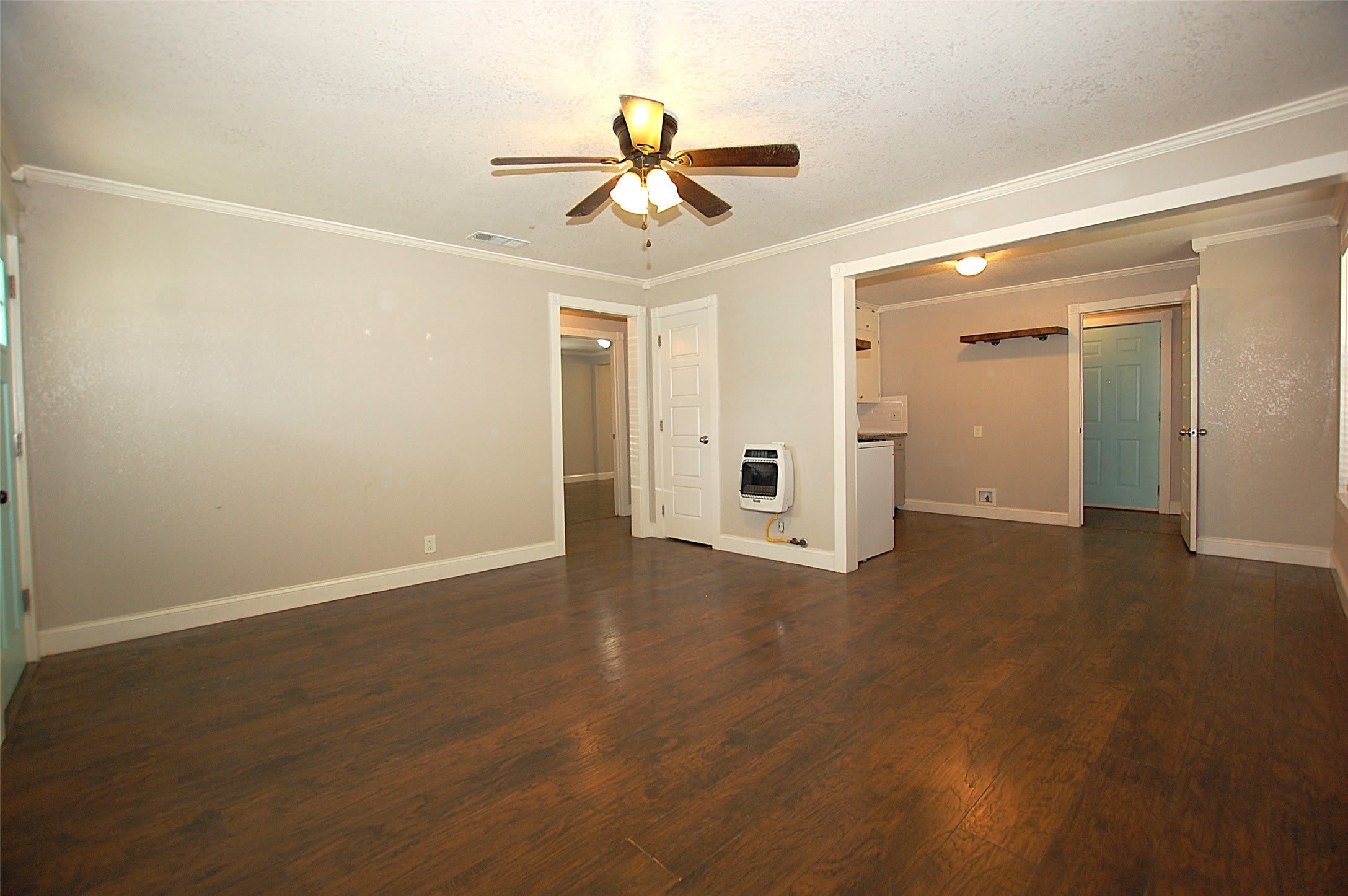106 W Church Street – photo 4
