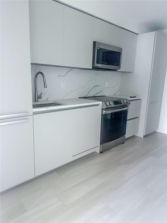 733 Ocean Parkway – photo 2
