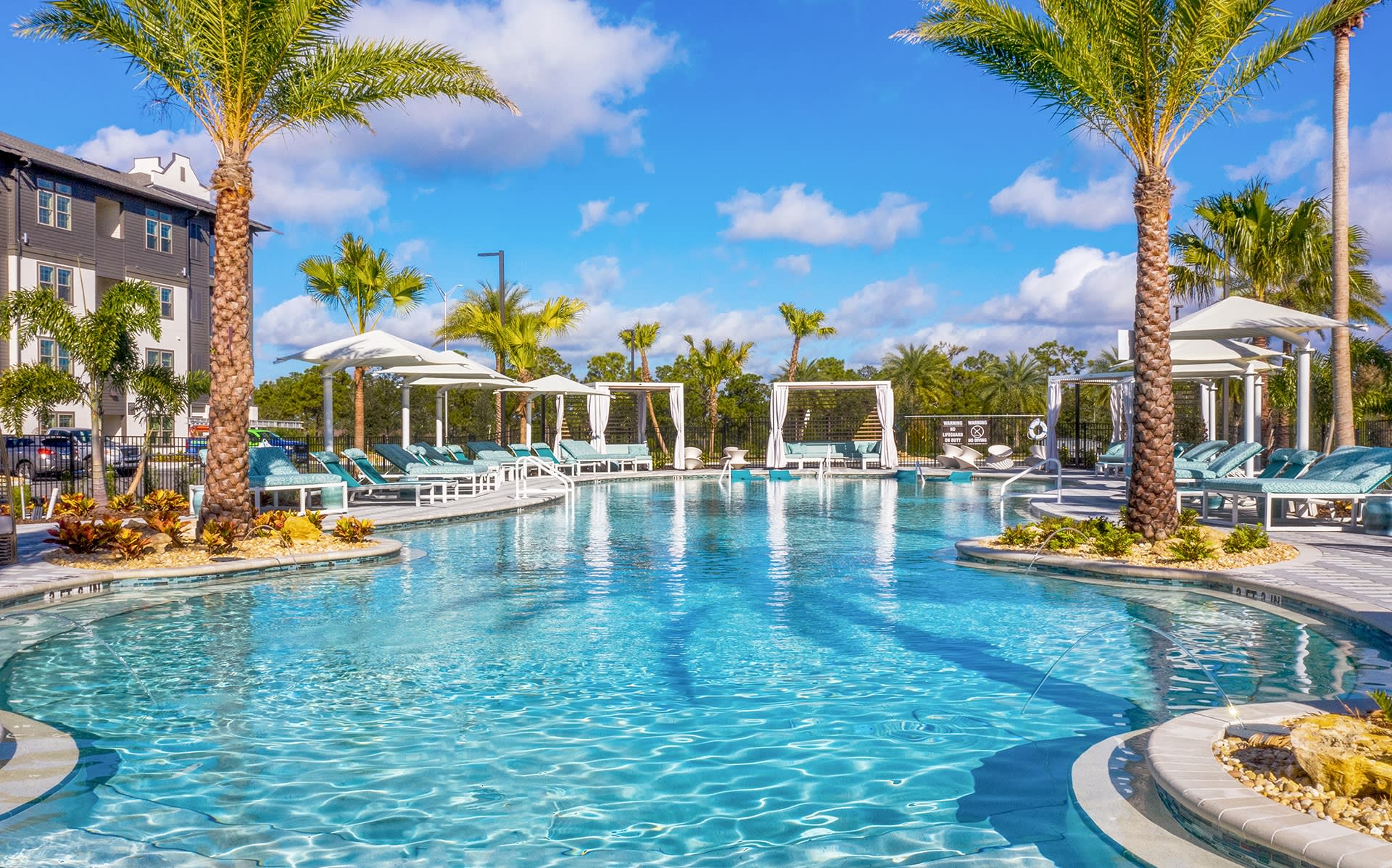 Botanic Waterside Apartments at Lakewood Ranch – photo 1