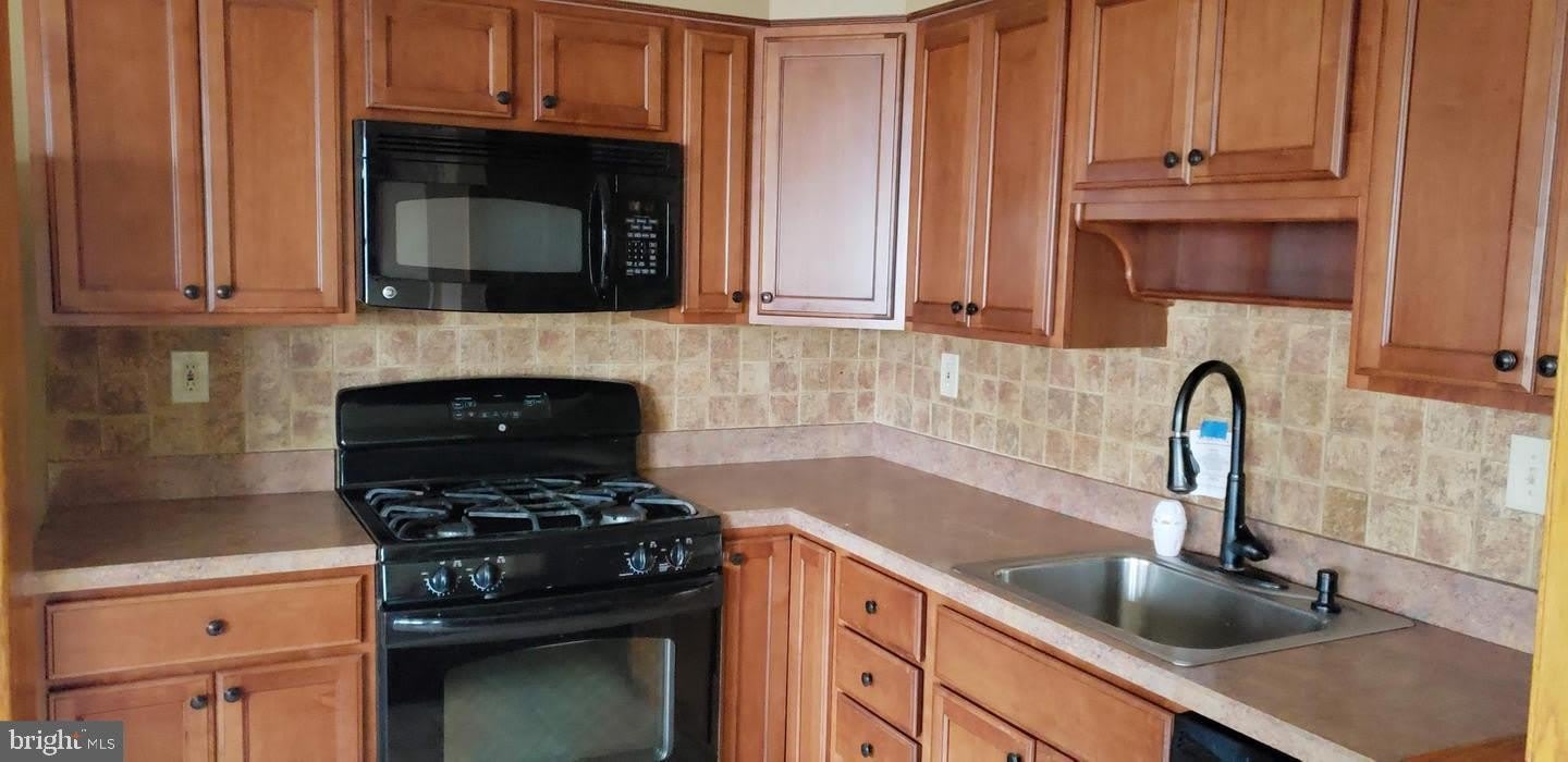 12214 MEDFORD Road – photo 3