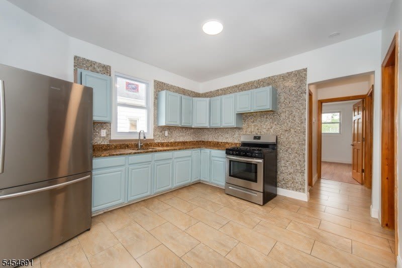 26 Prescott Ave – photo 2