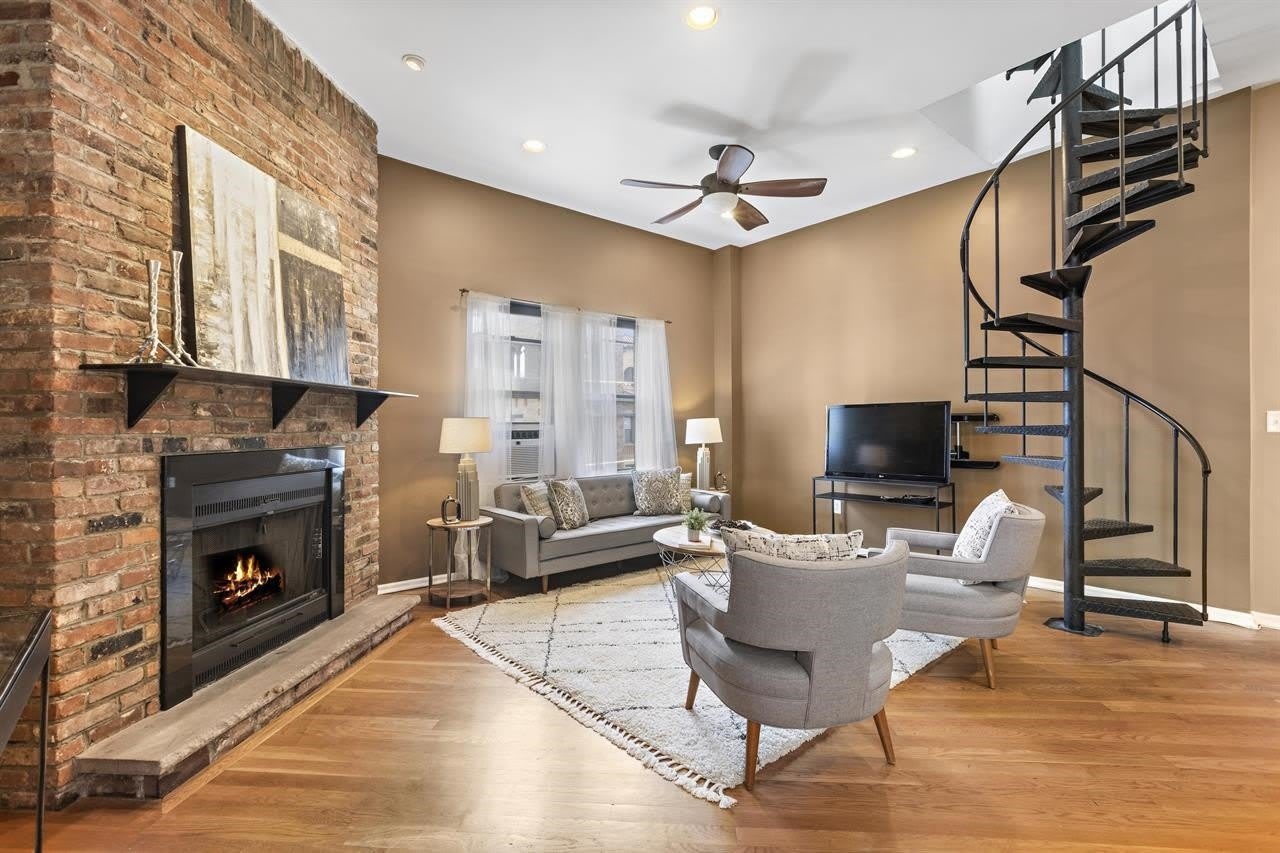 2787 John F Kennedy Blvd – photo 3