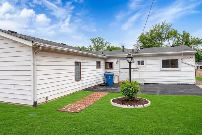209 Lindy Boulevard – photo 5