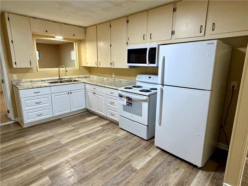 1222 Stratton Drive – photo 2