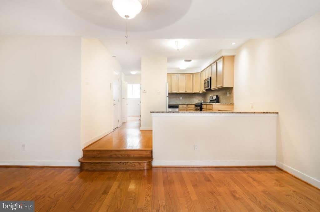 1634-38 LOMBARD Street – photo 2