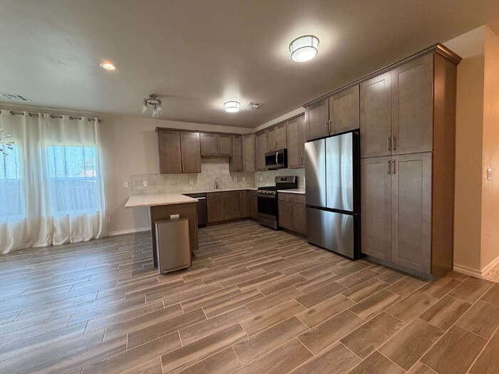 903 Northwest 102nd Street – photo 5