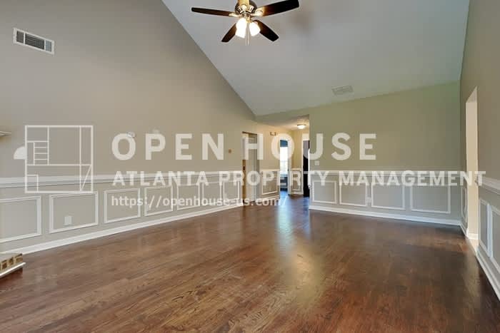 1298 Sierra Ridge Place Southeast – photo 5