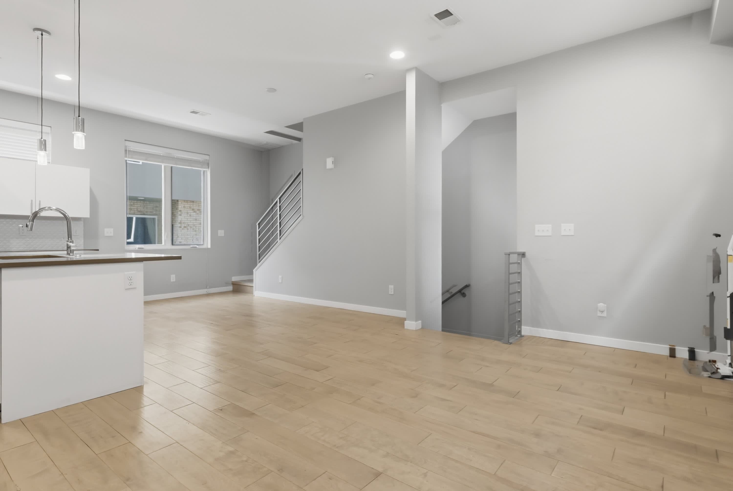 1295 Osceola Street 1 – photo 3