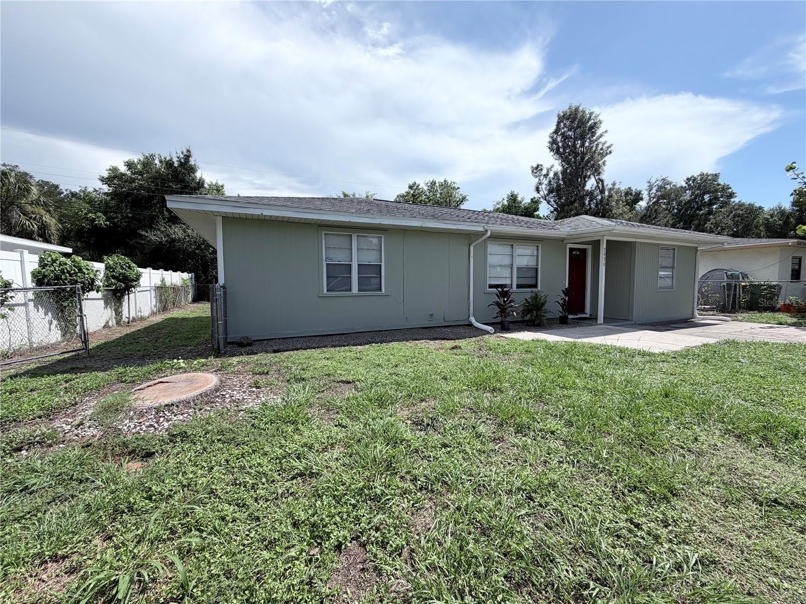 2976 POPLAR Street – photo 2