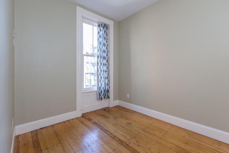 263 Newbury St. – photo 5