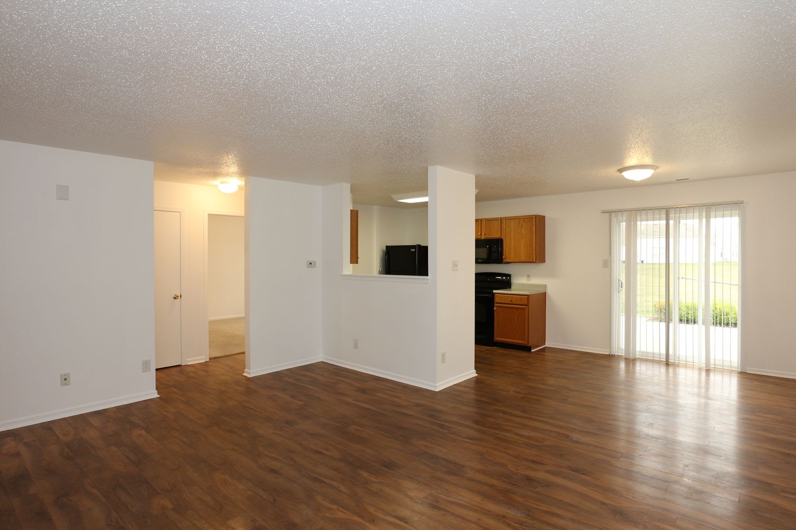 3 Bedroom Moeller Estates Home! – photo 4