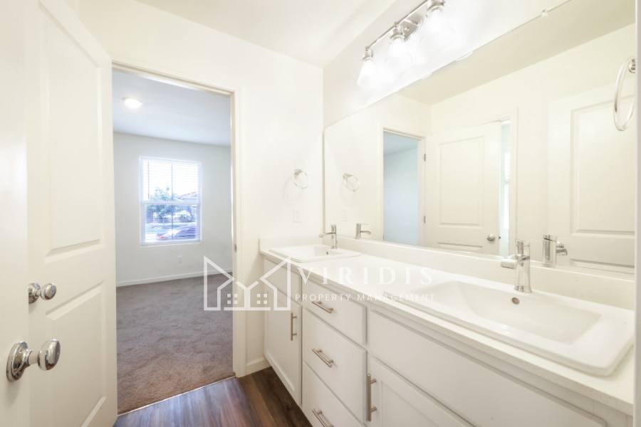 5917 Vespucci Avenue – photo 5