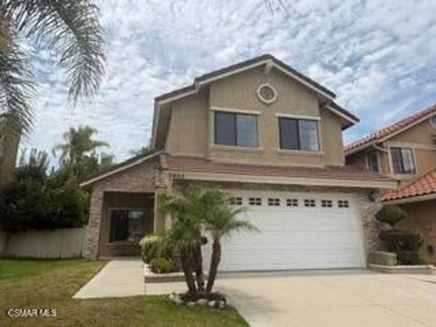 Welcome to this beautifully updated 3-bedroom, 2.5-bathroom home located in one of Calabasas – photo 1