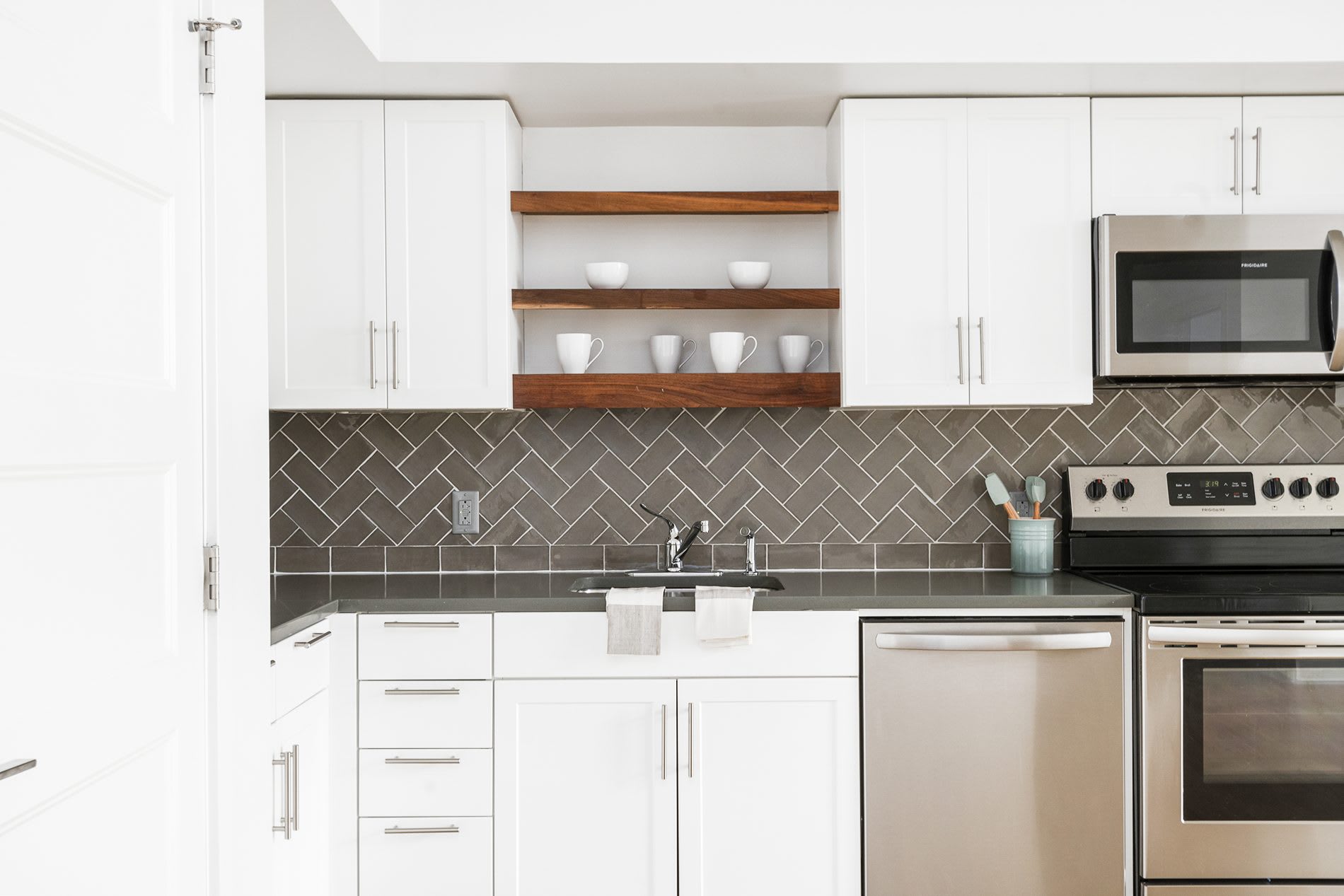 The Veridian Residences – photo 2
