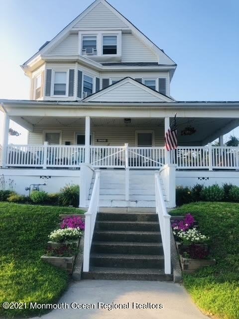 204 4th Avenue – photo 1